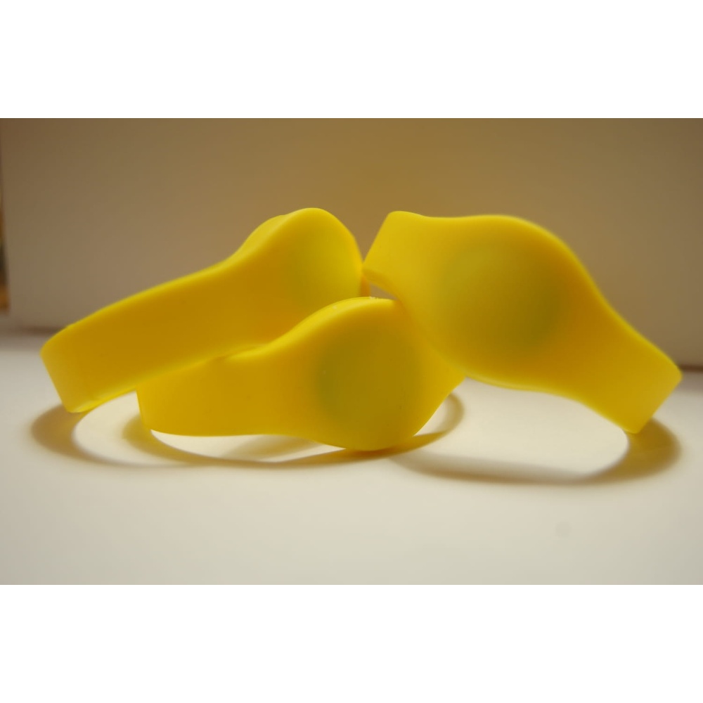 RFID proximity wristbands